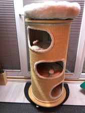 :: Katzentonne, Kratzbaum, Katzenturm mit Rollen (122x50cm) ::