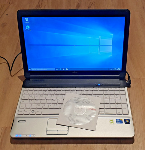 Fujitsu lifebook a530 - lifebook, intel