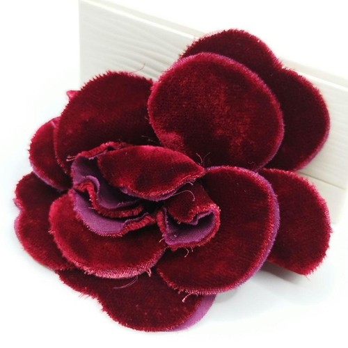 Chanel kamelie samt brosche - chanel,
