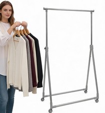 Kleiderständer rollbar