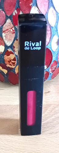 Rival loop matt - loop, lip