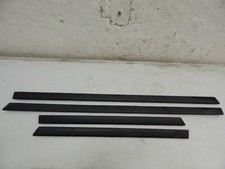 Ford Fiesta V JH1 4/5türer 4x Türleiste Stoßleiste Zierleiste Leiste Tür 346018