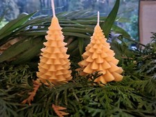 Bienenwachskerze- Zwei