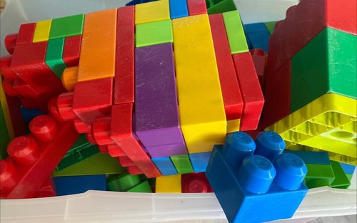 Bausteine kinderspielzeug - bausteine,