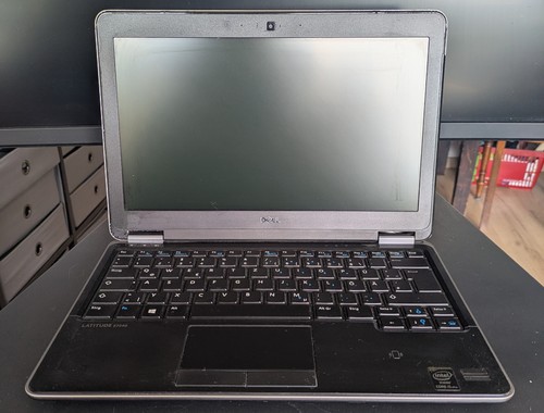 Dell latitude e7240 - dell,