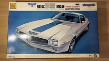 NOS Pontiac Firebird Trans Am Motorized Model Kit 1/12 Scale Peerless Otaki 1202