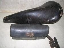 Uralter Dixi Lepper 131 Rennradsattel u. Dixi Werkzeugtasche Leder super selten
