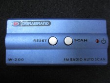  Mini micro Tragbare FM Radio radio W200 Durabrand Autoscan 7,5 x 3,5 x 1,5cm