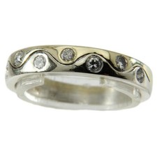 585er Goldring mit 7