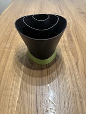 TUPPERWARE D168 GRIFF-FIX SCHWARZ GRÜN STÄNDER FÜR GRIFFBEREIT KÜCHENHELFER