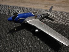 Modellflugzeug Silber Blau