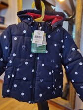  Neue Winterjacke von Steiff mit Etikett, gefüttert, Gr. 104 Neupreis 99,95€