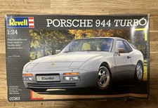 Revell 1:24 07363 Porsche 944