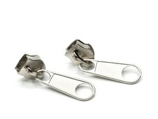 Reißverschluss Ohrstecker