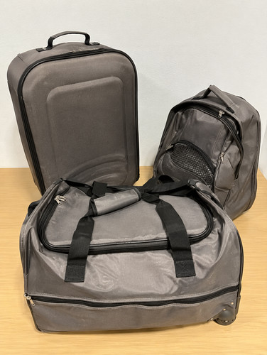 Neu teiliges reiseset - –, 3-teiliges