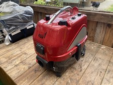 Dampfsauger Maxima Baby metallicrot mit umfangreichem Zubehör