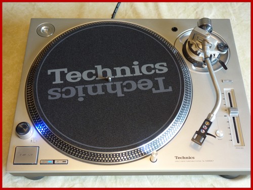 Technics 1200 mk7 - technics,
