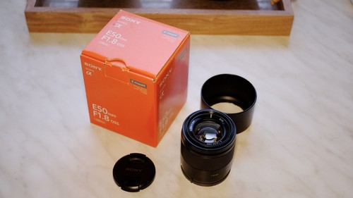 Sony 50mm mit oss sel50f18 - mit,