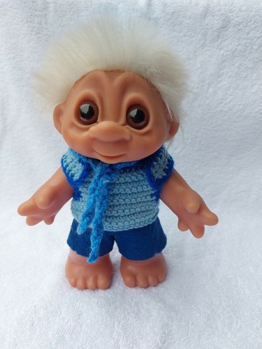 Dam troll junge - junge, aus