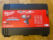 MILWAUKEE Akku-Schlagschrauber M18 ONEFHIWF12, 18V mit  2x 5.0 Ah und Ladegerät