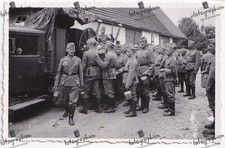 orginal Foto 2. Weltkrieg Deutschland Feldküche Kfz Lkw Soldaten 1940