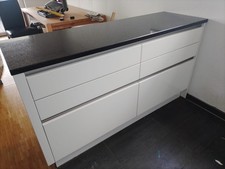 Hochwertige Kücheninsel mit