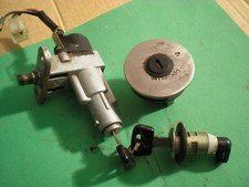 Schloßsatz 3-tlg.m.Schlüssel Motorrad-ROLLER Pegasus Sky 50ccm 1992-2009 (FG130)