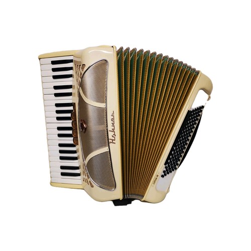 überholtes akkordeon hohner - akkordeon,