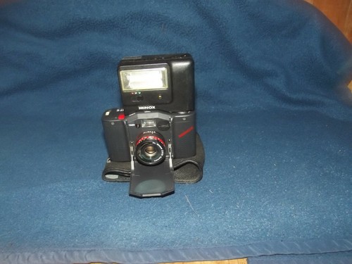 Minox camera mit - ,