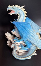 Drachen Figur auf Eisfelsen MystiCalls Gothic Fantasy Deko Dragon Mystik