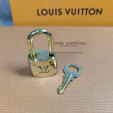 LOUIS VUITTON Vorhängeschloss