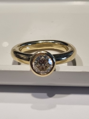 Diamant brillant 585 - 585, gold