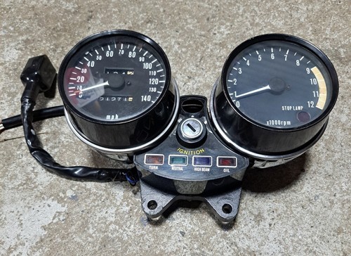 Kawasaki original meter - meter, z2