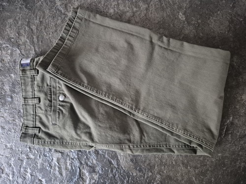 Olivgrüne herrenjeans von - olivgrüne,