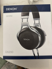 Denon D5200 Over-Ear