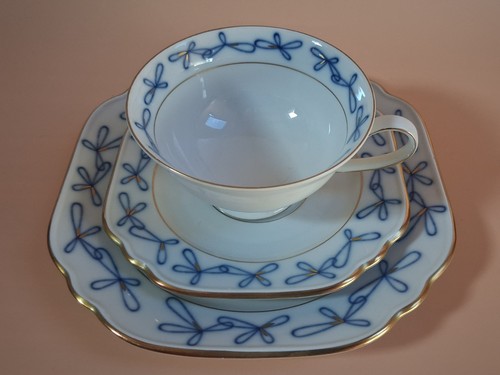 Lettin sammeltasse - -,