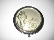 Mercedes Benz doppelter klappbarer  Taschenspiegel Silberfarben Sammlerstück