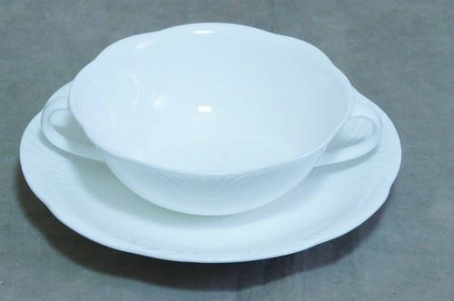 Suppentasse mit griffe und - griffe,