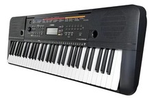 Yamaha PSR-E263 61-Tasten Keyboard - Schwarz
