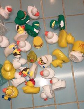 4x Badeente Quietsche-Ente