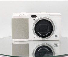 Ricoh GR Digital IV White