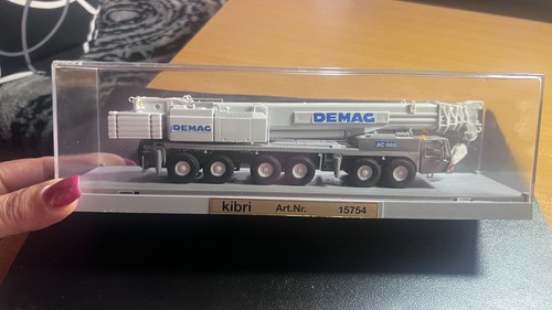 Kibri 15754 demag teleskopkran - 15754,