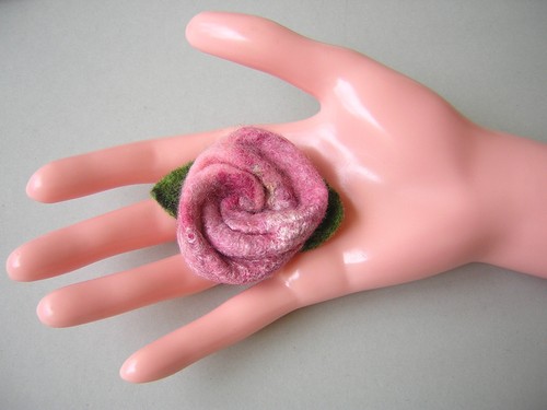 Brosche filz wolle rose 9 - brosche, 2,9