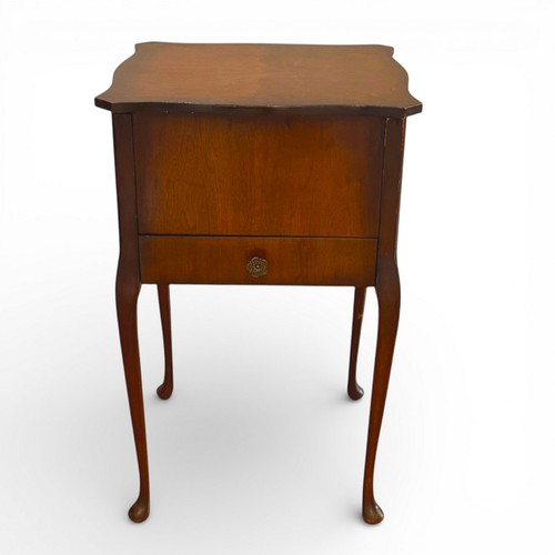 Queen anne stil nähschrank - stil,