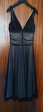 Abendkleid, ca. knielang, schwarz / beige, Gr. 34, Marke Laura Scott evening