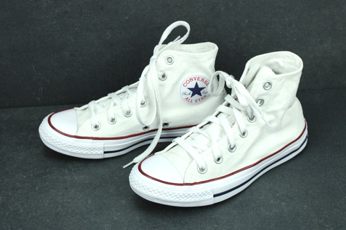 Converse sneaker chucks all - chucks,