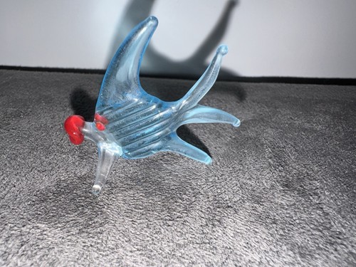 Mundgeblasen kleiner fisch aus - fisch,