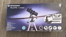 BRESSER Pluto 114/500 Spiegelteleskop mit Smartphone-Halterung 