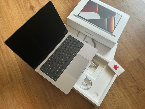 Apple macbook pro - , m1