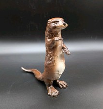 Otter Figur Porzellan bemalt